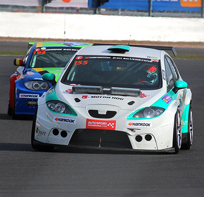 Catch the MotorEasy car in the Hankcook 24H series